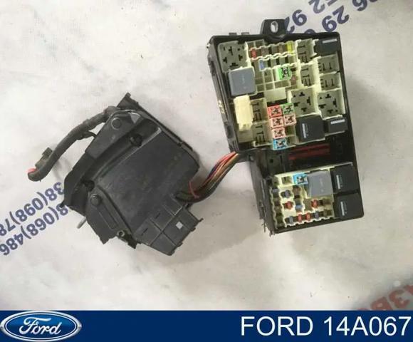 Реле запобіжників 14A067 FORD