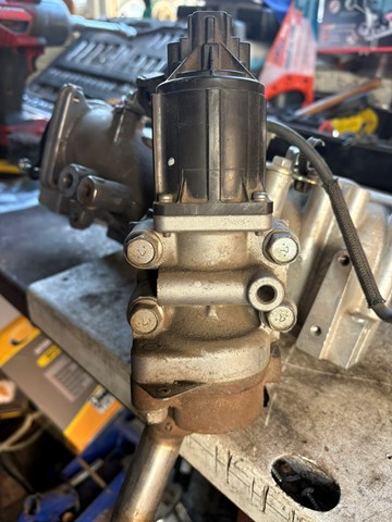 Клапан EGR 1582A038 MITSUBISHI