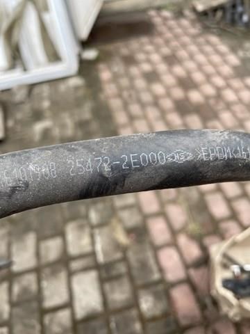 Трубопроводи і шланги системи охолодження 254722E000 HYUNDAI
