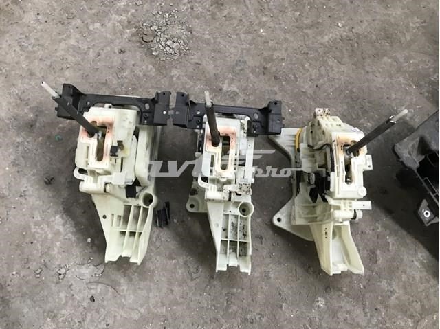 Куліса КПП 467002W120 HYUNDAI