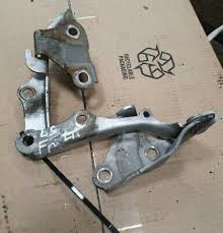 Петля капота, права 5341050050 TOYOTA