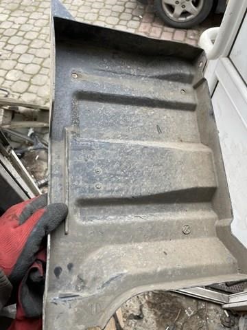 Захист двигуна, лівий 5370A251 MITSUBISHI