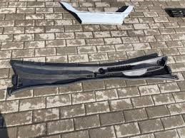 Водостік лобового скла, жабо 5570860050 TOYOTA