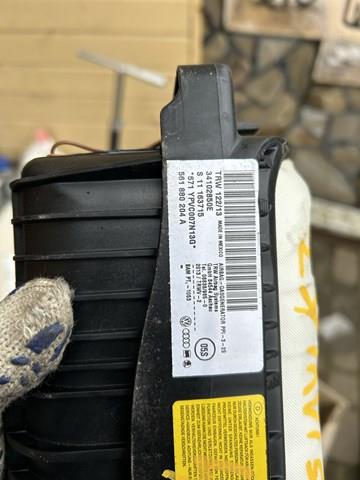 Подушка безпеки пасажира 561880204A VAG
