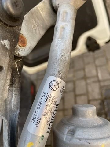 Трапеція склоочисника 561955023B VAG