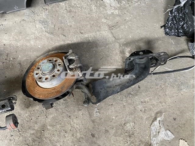 Цапфа права 5C0505436B VAG