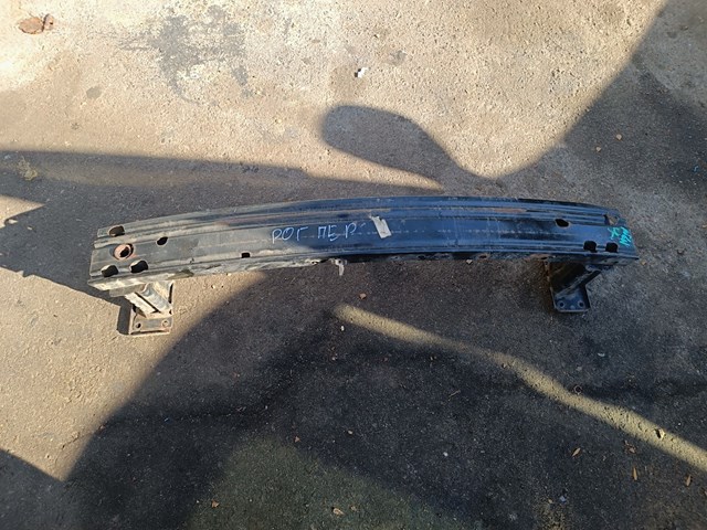 Підсилювач бампера переднього 620306FL0A NISSAN