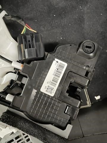 Замок задньої двері, лівої 81410C5000 HYUNDAI