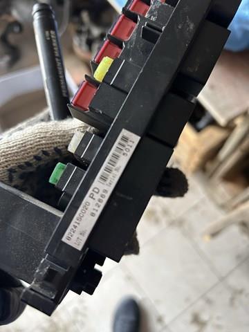 Корпус запобіжників 82241SC020 SUBARU