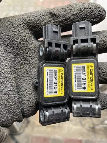 Датчик AIRBAG передній 8651A015 MITSUBISHI
