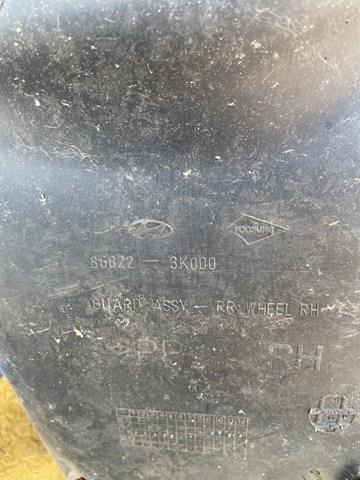 Підкрилок заднього крила, правий 868223K000 HYUNDAI