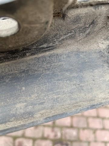 Бризговики передній, правий 868322W000 HYUNDAI
