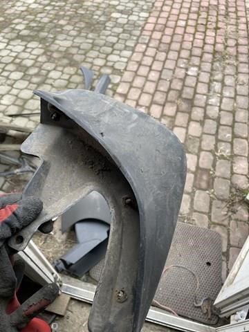 Бризковики задній, лівий 868412E000 HYUNDAI
