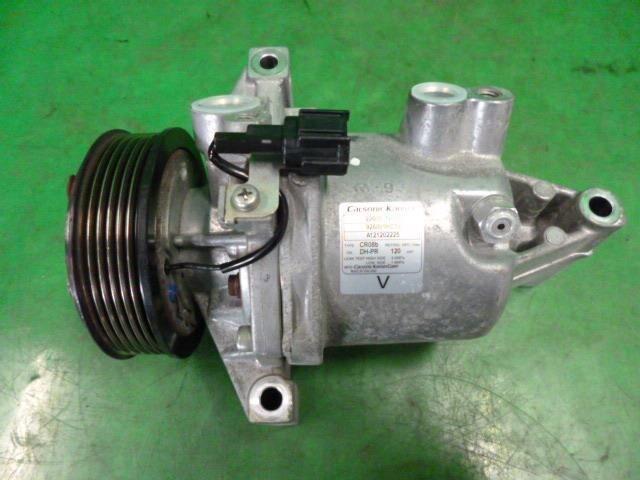Компресор холодоагенту 926001KC5B NISSAN