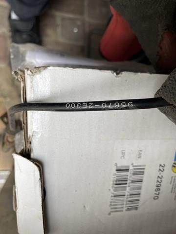 Датчик АБС (ABS) передній, лівий 956702E300 HYUNDAI