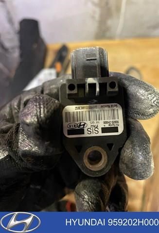 Датчик Ейрбег передній 959202H000 HYUNDAI