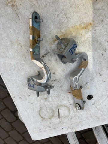 Завіса задніх дверей, ляди A1667400237 MERCEDES