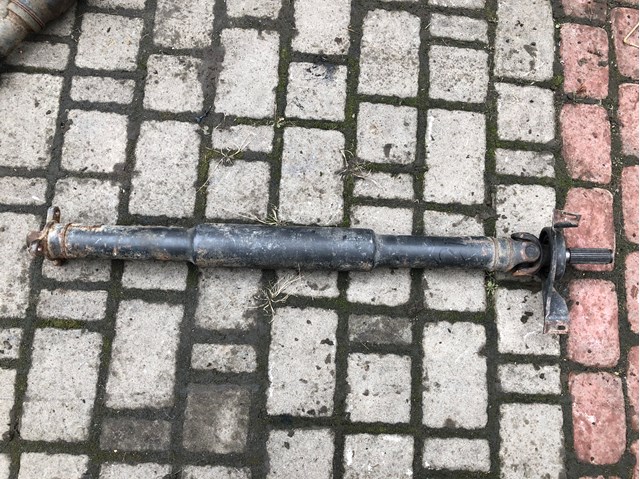 Вал карданний задній, у зборі A2114104706 MERCEDES