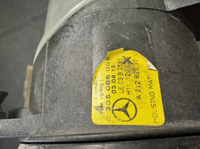 Протитуманка ліва A2128201056 MERCEDES