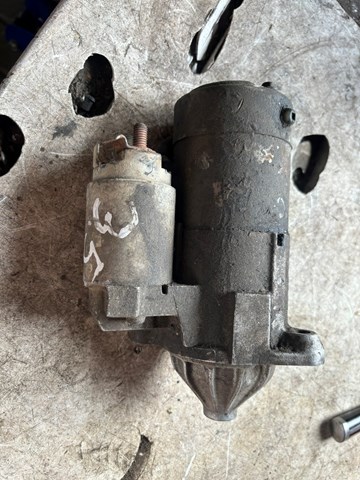 Стартер двигуна MD172864 MITSUBISHI