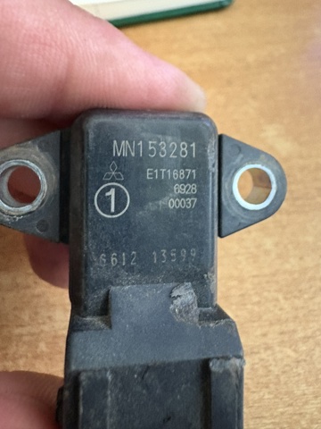 Датчик наддува MN153281 MITSUBISHI