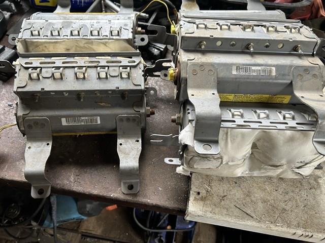 Подушка безпеки пасажира MR402459 MITSUBISHI