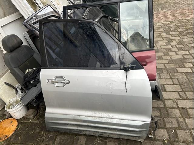 Скло пасажирських дверей MR436996 MITSUBISHI