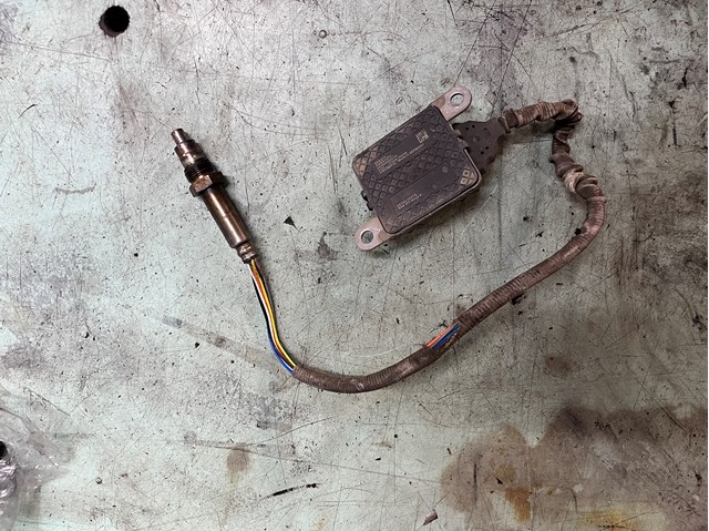 Датчик оксидів азоту NOX, передній 227903557R RENAULT