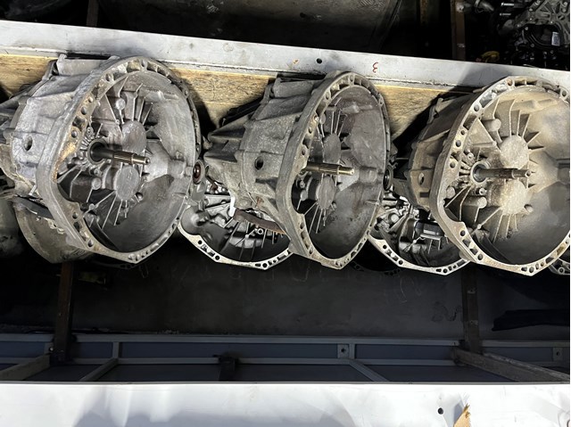 КПП в зборі 8201302506 RENAULT