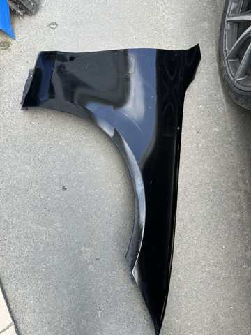 Переднє праве крило A2238800200 MERCEDES