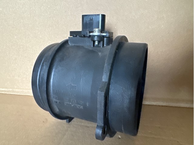 Датчик потоку (витрати) повітря, витратомір MAF - (Mass Airflow) 059906461S VAG