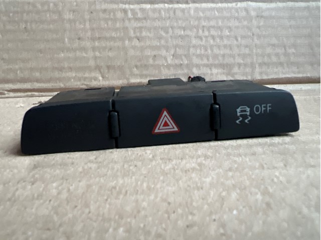 Кнопка аварійки 4L2927137C VAG