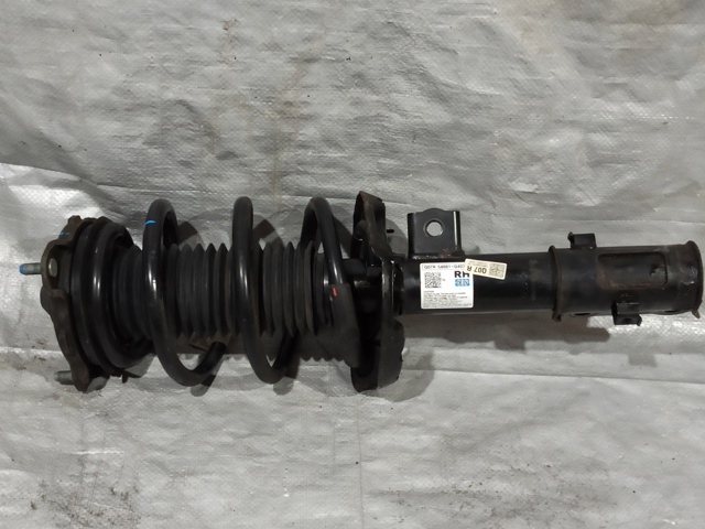 Амортизатор передньої підвіски 54661Q4070 HYUNDAI