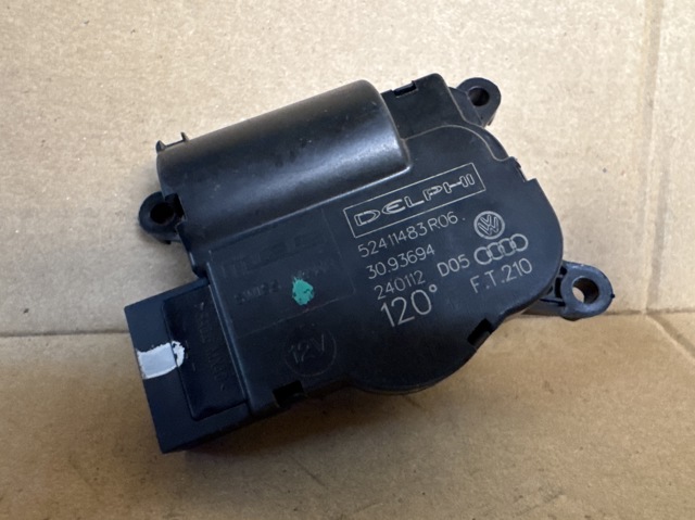 Двигун заслінки рециркуляції повітря 7L0907511AD VAG