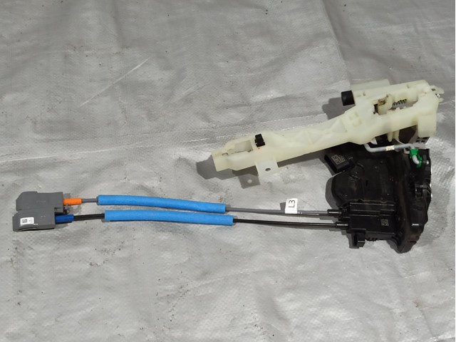 Замок водійських дверей 81310J9510 HYUNDAI