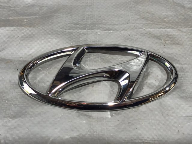Емблема на кришку багажника, фірм.значок 86300J9500 HYUNDAI