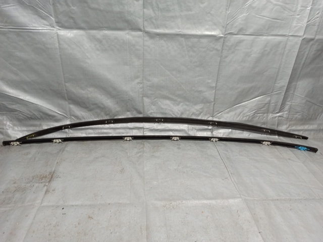 Накладка даху права 87240J9000 HYUNDAI