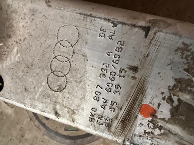 Кронштейн підсилювача заднього бампера 8K0807332A VAG