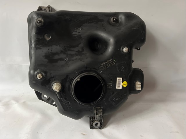 Бак AD BLUE 8R0131877T VAG