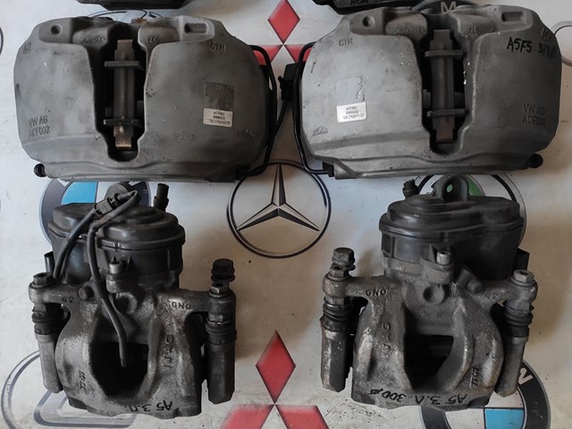 Супорт гальмівний, передній, лівий 8W0615107D VAG