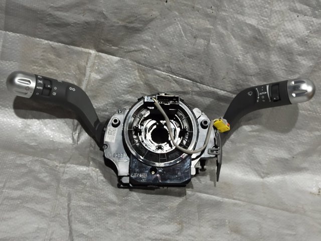 Перемикачі 934B5GI870YGN HYUNDAI
