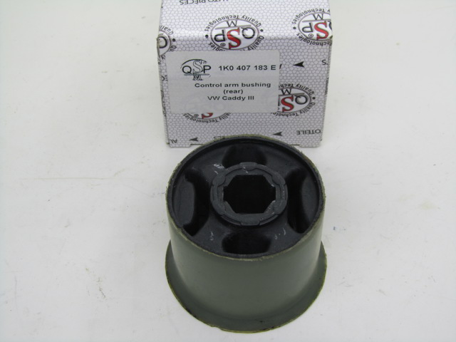 Сайлентблок передньої підвіски 1K0407183A QSP-M