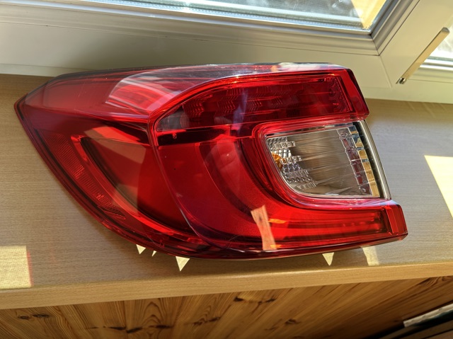 Задня ліва зовнішня фара 33550TVAA01 HONDA