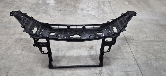 Кронштейн кріплення радіатора A1666205901 MERCEDES