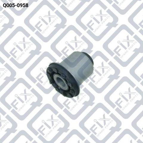 Сайлентблок переднього нижнього важеля Q0050958 Q-FIX