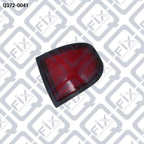 Катафот (відбивач) заднього бампера, правий Q3720041 Q-FIX