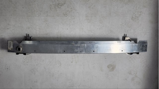 Буфер бампера заднього 51127377218 BMW