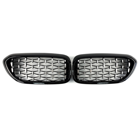Решітка радіатора права 51137390864 BMW