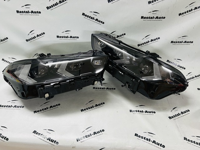 Фара основна права 63117933334 BMW