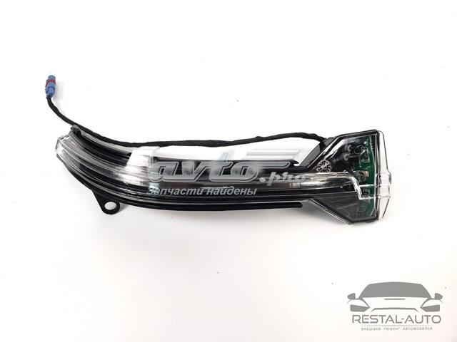 Покажчик повороту дзеркала, правий 63137308536 BMW